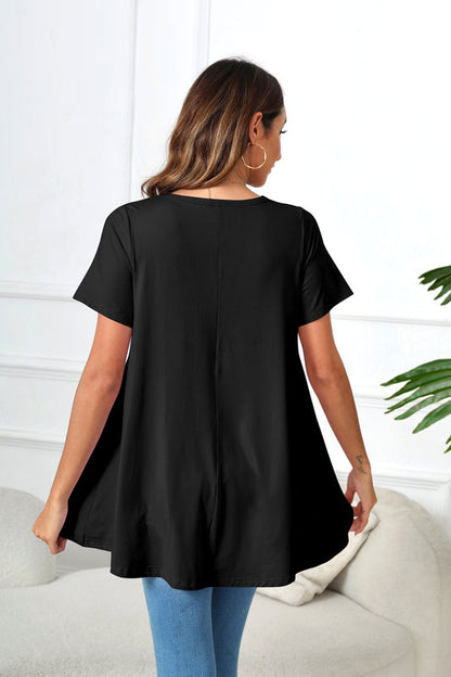 Black Short Sleeve Swing Tunic Top – Women's Plus Size Crew Neck Flowy Blouse to Wear with Leggings (S–7XL)