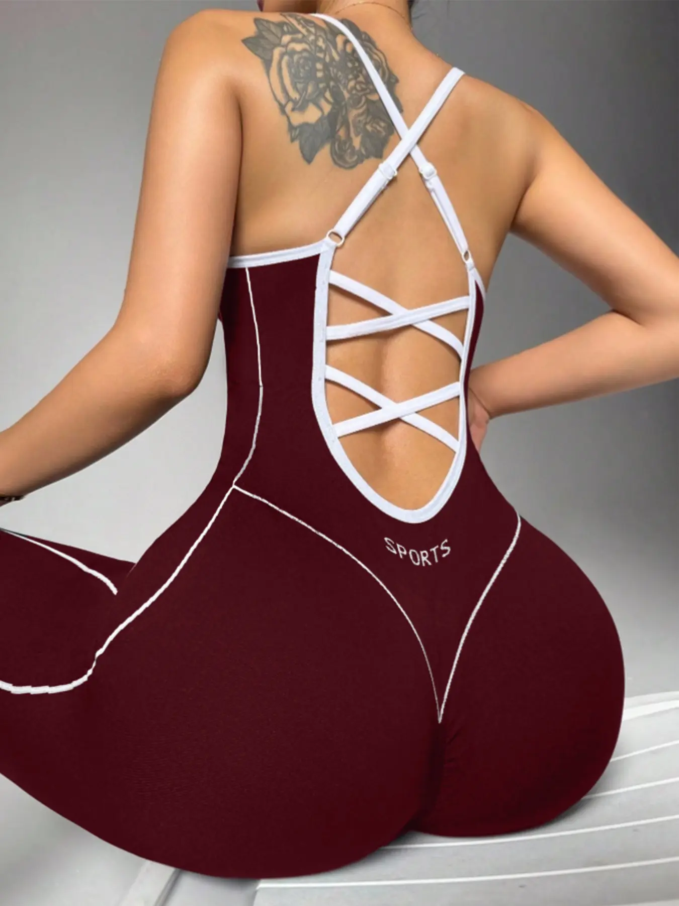 Women's Seamless Sports Jumpsuit | Halter Neck Cross-Back | High-Stretch Yoga Gym Cycling Romper