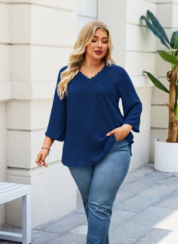 Women's Plus Size Navy Blue Floral Trim V-Neck Blouse | 3/4 Sleeve Tunic Top
