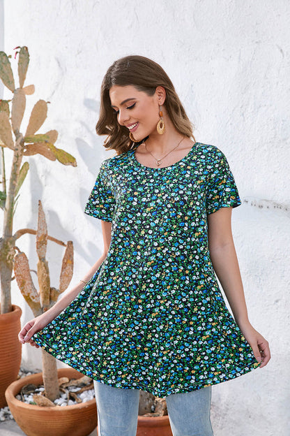 Dark Green Ditsy Floral Print Tunic Top – Women's Plus Size Short Sleeve Swing Blouse to Wear with Leggings (S–7XL)